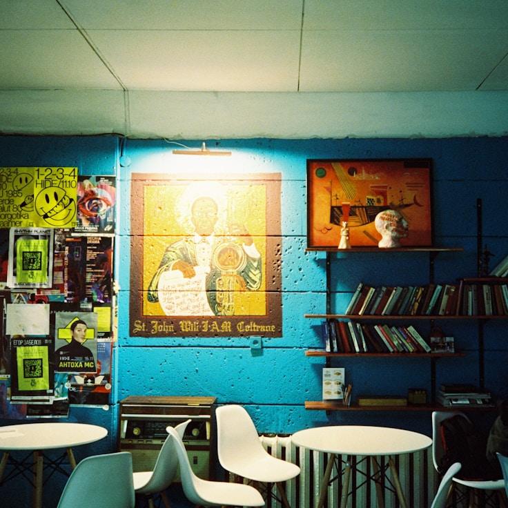 Shared dishes and family-style dining